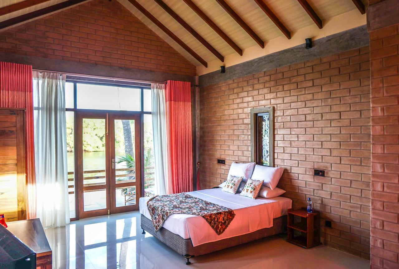 Twin Waters Resort Chilaw Exterior photo